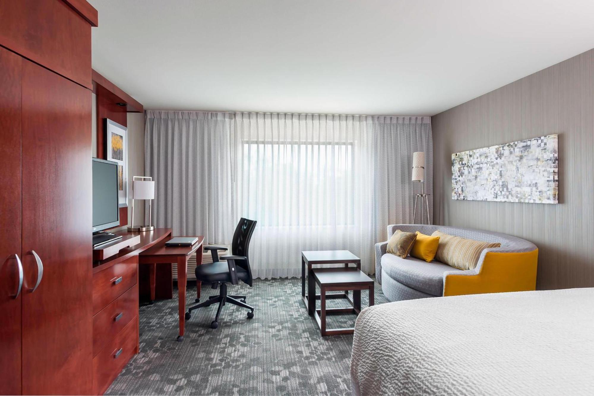 Courtyard By Marriott Kalamazoo Portage Eksteriør bilde