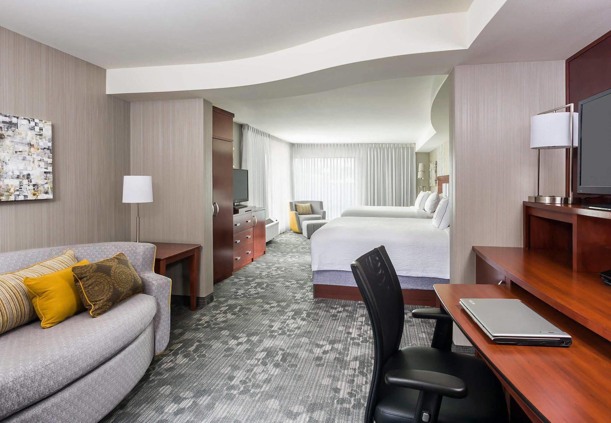 Courtyard By Marriott Kalamazoo Portage Eksteriør bilde